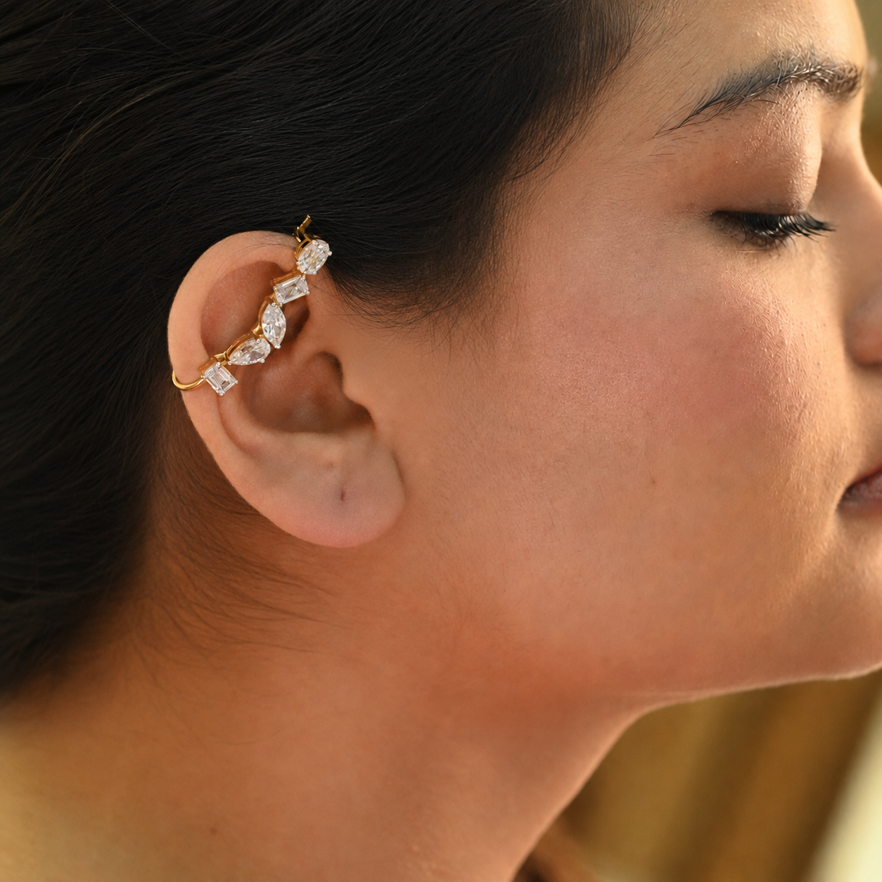 Multi-Stone Ear Cuff
